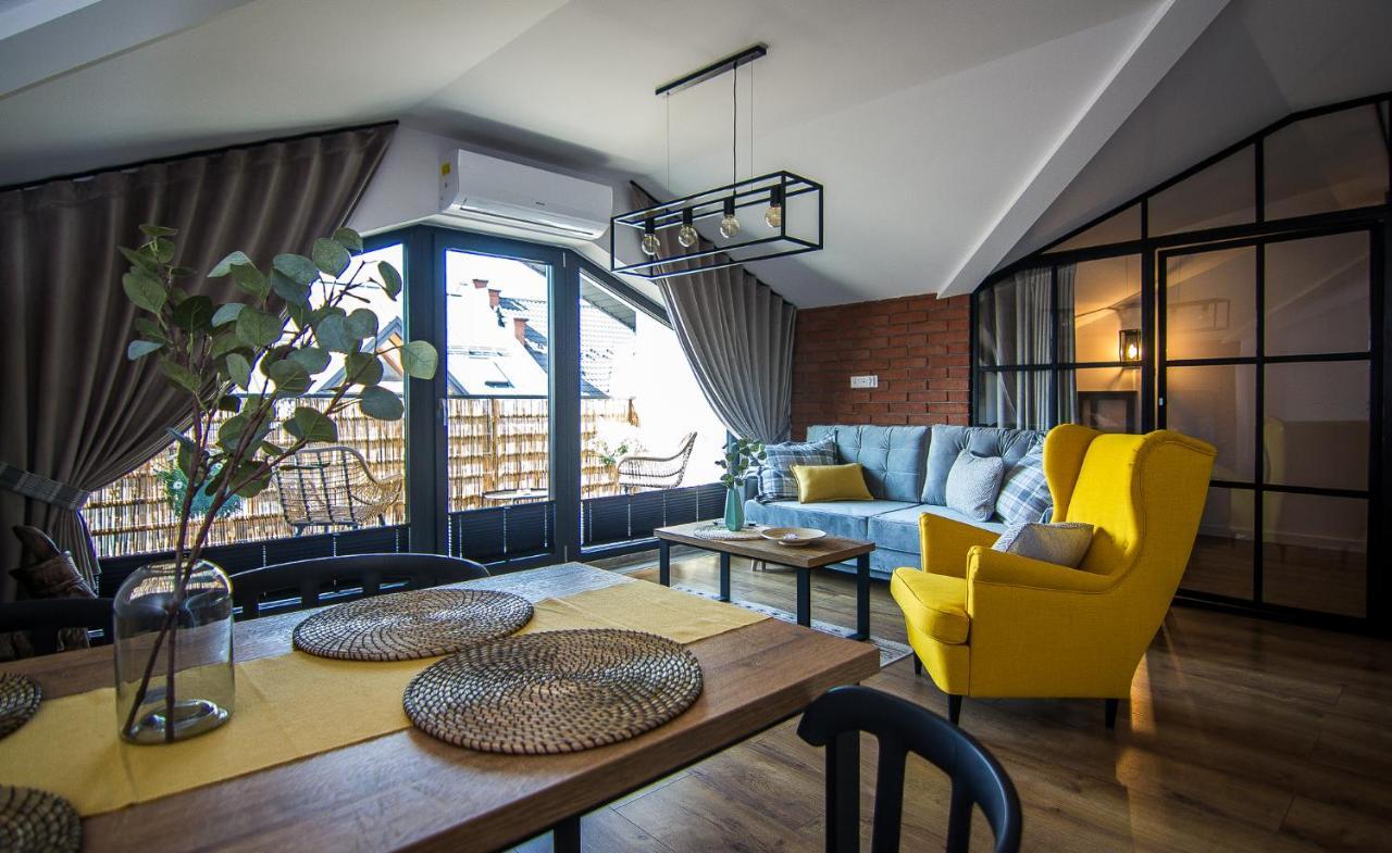 Apartamenty W37 Nowy Targ Eksteriør billede